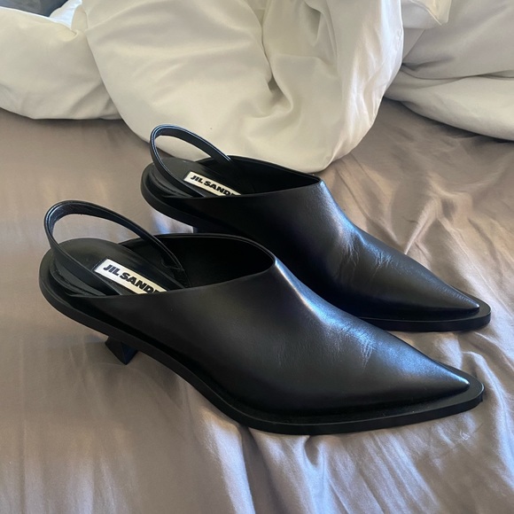 Jill Sander Pointed Toe Slingback Pump - Picture 3 of 8